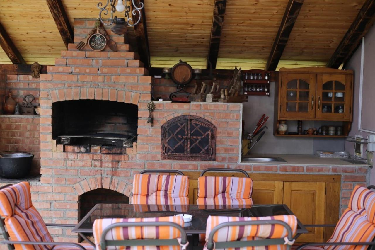 Casa Darius Villa Novaci-Străini Eksteriør bilde