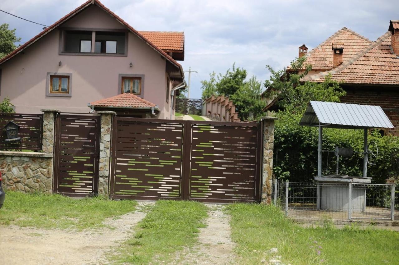Casa Darius Villa Novaci-Străini Eksteriør bilde