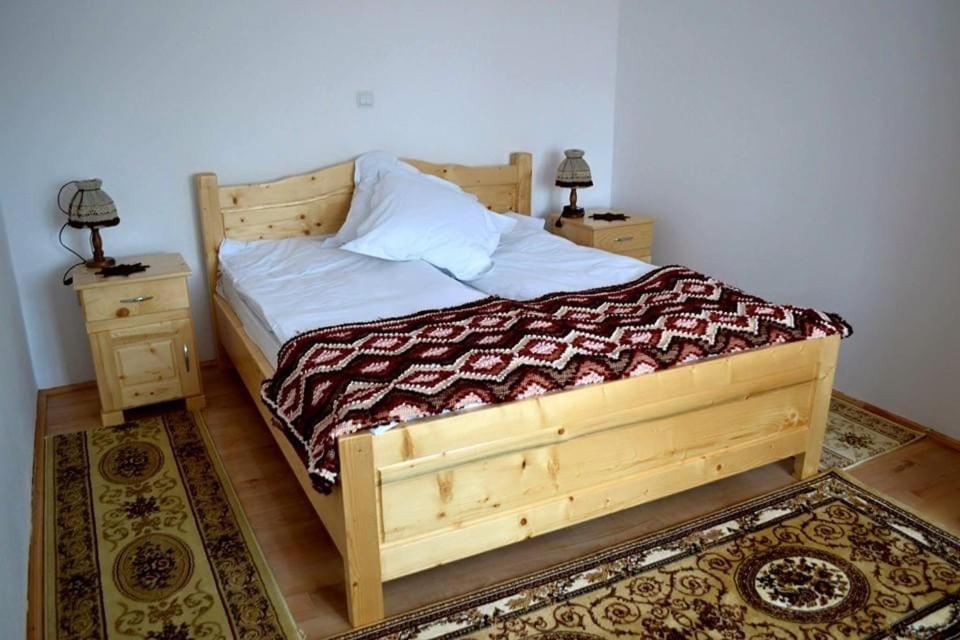 Casa Darius Villa Novaci-Străini Eksteriør bilde
